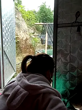 nat-tri - Nat-tri's free webcam - UK Sex Cams