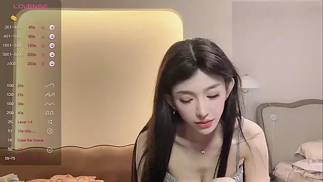 美女kiki-12在线直播