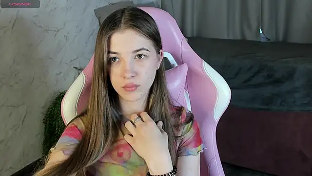 miss_shanel - Miss_Shanel's free webcam - UK Sex Cams