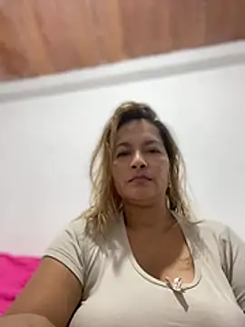 Jlo_69 webcam