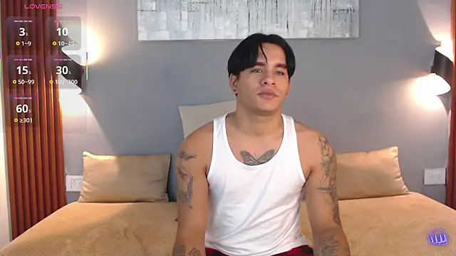 LuciferM_Star webcam