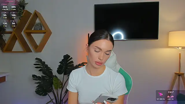 Cherry___Kiss webcam