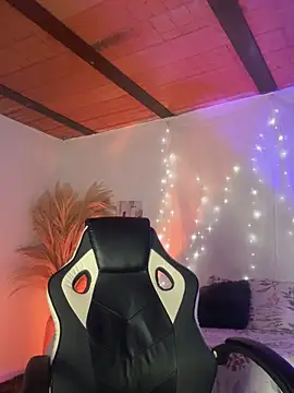 SarahCastro1_ webcam