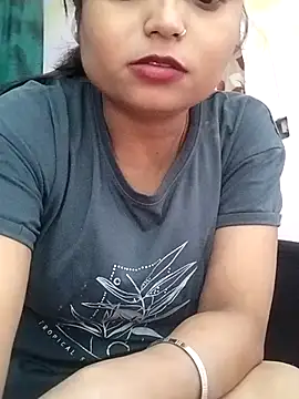 Webcam Model (Jaan-Heart) is live