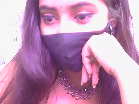 Aayesha-queen webcam