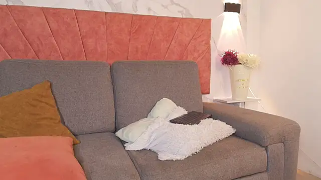 MeganEvanss__ webcam