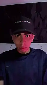 michaell_twinkk webcam