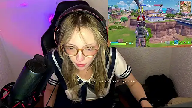 reenkitty (F teen) - Oil Show