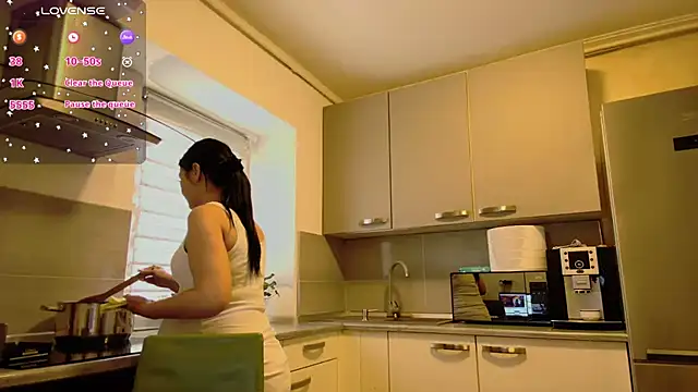 alisoncassie (Ask my age) - cum   show