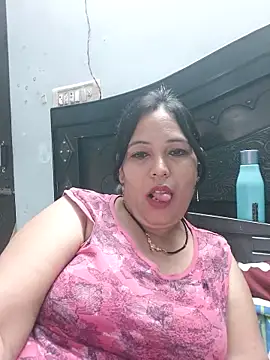 Poojabhabi101 webcam