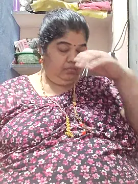 tamilthanushri webcam