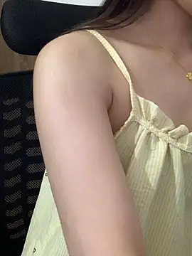 Webcam Model (Balle21)  is live.Free join now!