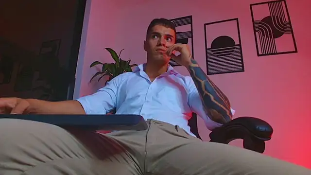 ALPHA_DOMINUS_ webcam