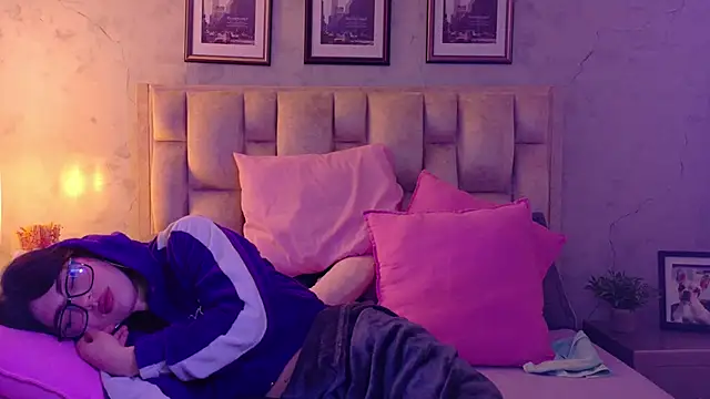 IsabellaRossi webcam