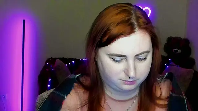 Alicia_love00 webcam