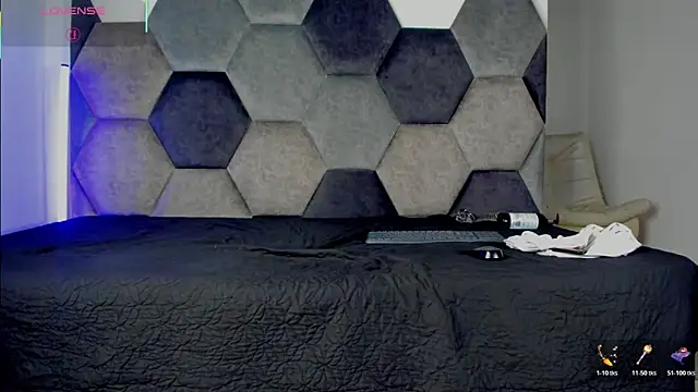 latrellx7 (M young) - rain of precum and a lot of saliva