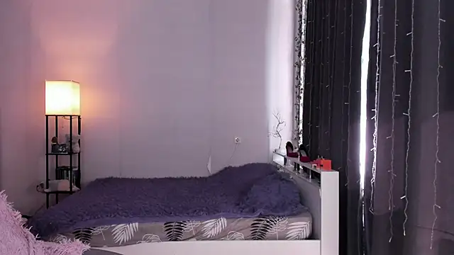 ReddHotPipper webcam