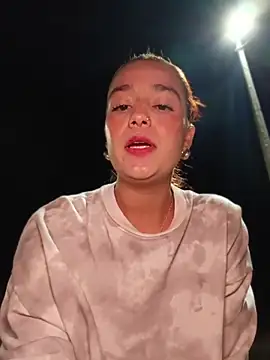 isabella_ferrer99 webcam