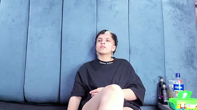 Megan_Thompson_ webcam