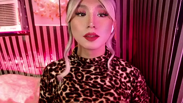 horescocklucy (T young) - RIDE ON MY HORSECOCK DICK.