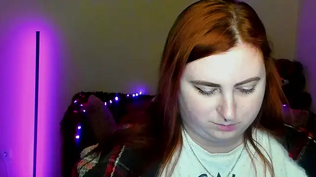 Alicia_love00 webcam