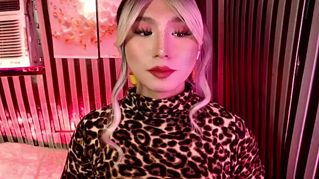 horescocklucy (T young) - RIDE ON MY HORSECOCK DICK.