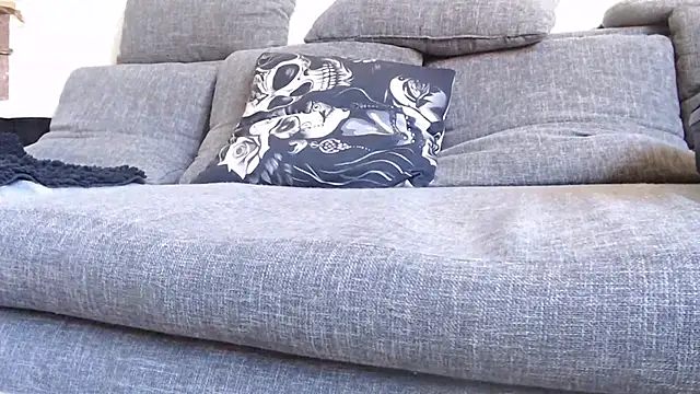 sexpourvous (Ask my age) - retirer peignoir