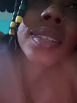 HONEYSWEETS_LIVE webcam