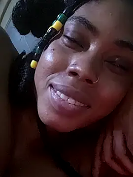 HONEYSWEETS_LIVE webcam