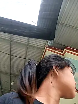 Webcam Model (Pretty-haert)  is live.Free join now!