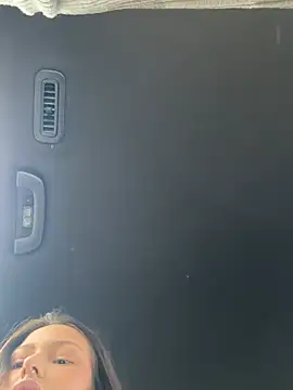 Leila_Brooklyn webcam