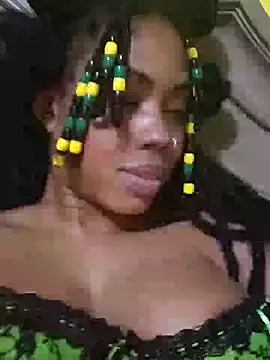 HONEYSWEETS_LIVE webcam