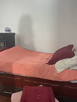 mariamgray1 - MariamGray1's free webcam - UK Sex Cams