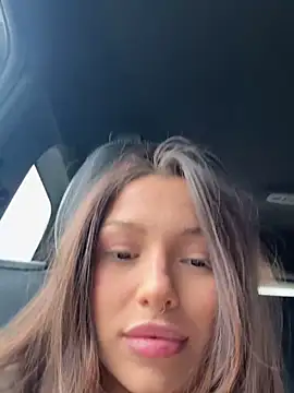 Leila_Brooklyn live sex cam