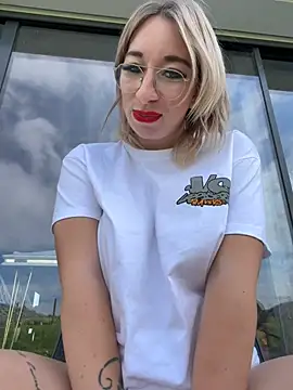 Giuliana_baby webcam