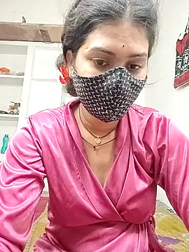 Cut_madhuri webcam