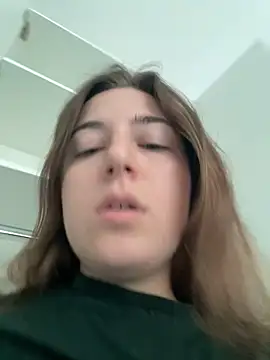 kate_nicepops999114 webcam