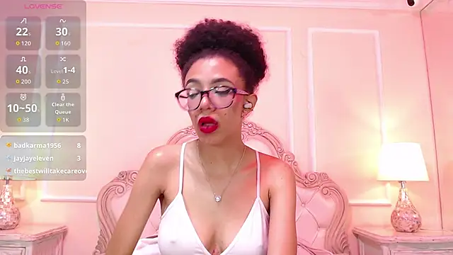 ElaineLaurent webcam