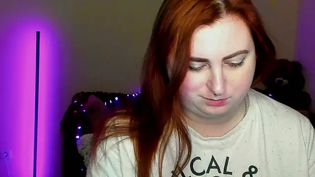 Alicia_love00 webcam