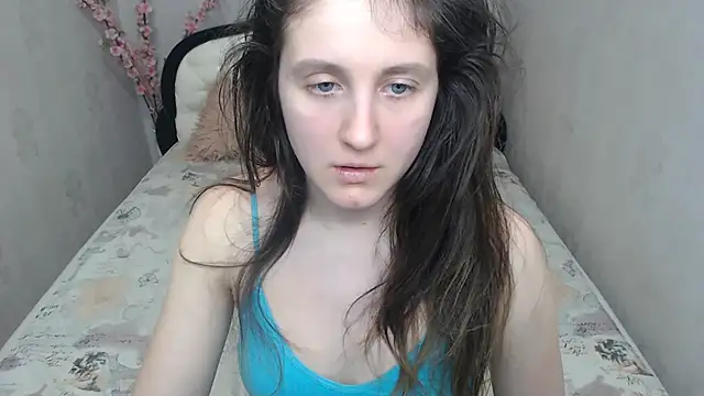 Holliy_Cooper webcam