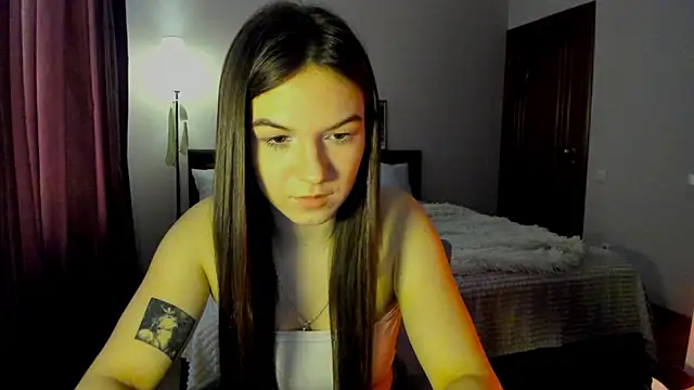 luna_lust_212 webcam