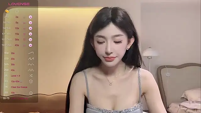 美女kiki-12在线直播