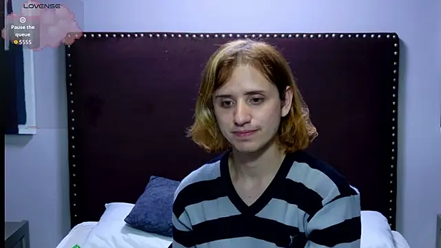 seraphine_star (T teen) - naked