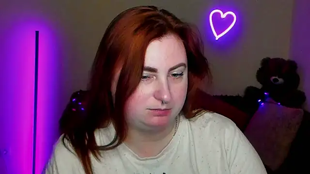 Alicia_love00 webcam