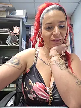 Sarajaymicorazon... Live Webcam on Stripchat