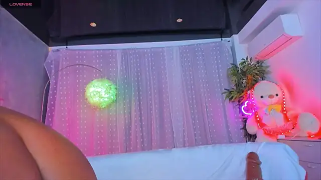 DanieleAida live sex cam