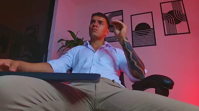 ALPHA_DOMINUS_ webcam