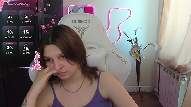 AudreyyKim live sex cam