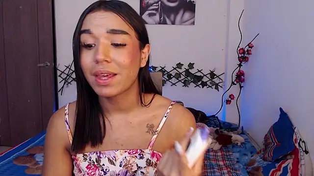 Candyy_doll__ webcam