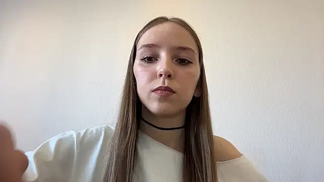 TanjaBrounson webcam